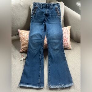 Sincerely Jules Bell Bottom Jeans. Size: 3/26.